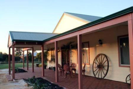 Enderslie House Bed & Breakfast Muchea Exterior foto
